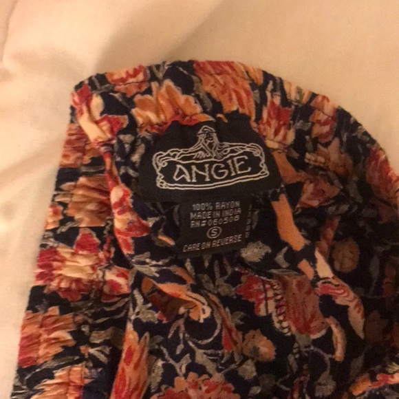 floral flowy shorts - Picture 3 of 3